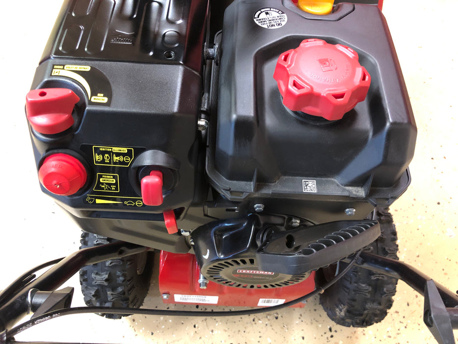 247.88198 Craftsman 22" Two Stage Residential Self Propelled Snowblower