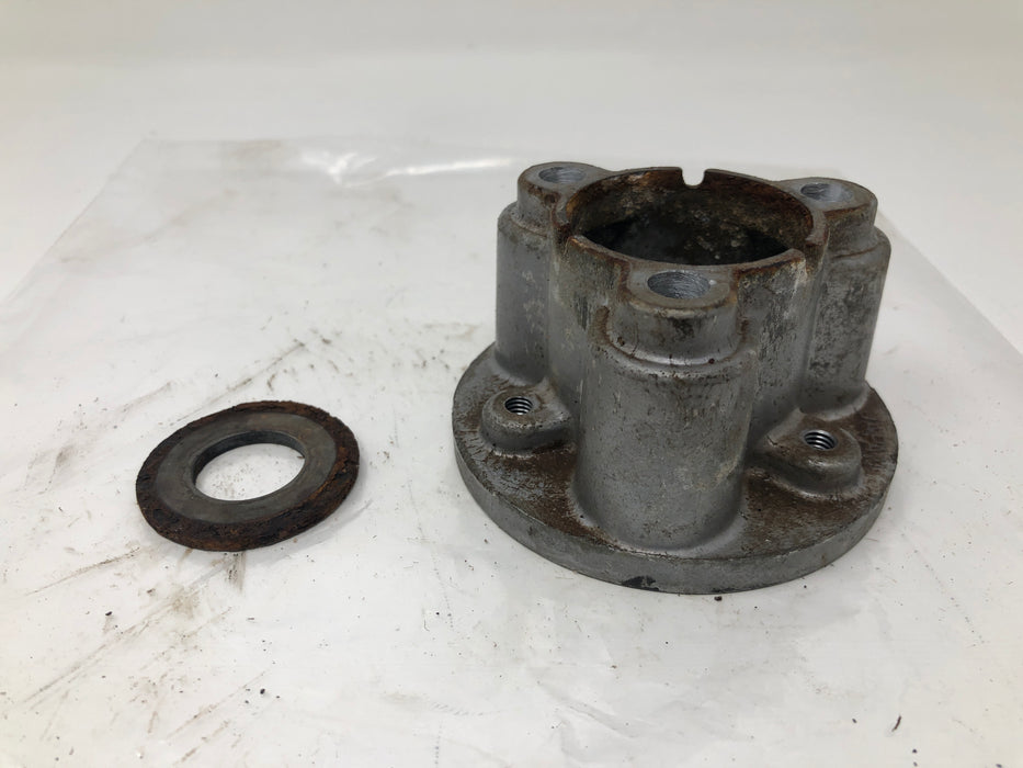 11044-2084 Kawasaki Bracket/Starter Cup