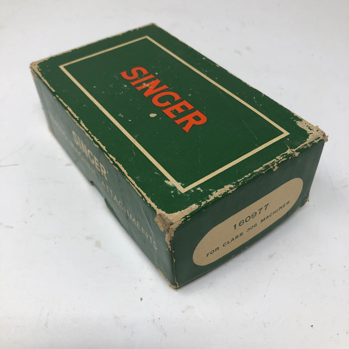 160977 Singer Sewing Machine Attachments for Class 306 Machines