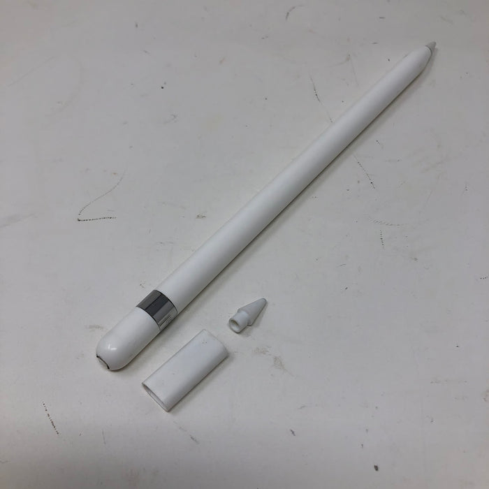 A1603 Apple Pencil (1st Generation) with Lightning Charging Adapter + Extra Tip