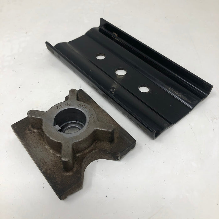 125-2454 Toro Blade Retainer & Support