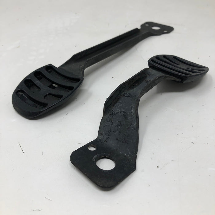 147-0436 Toro Spring Arms