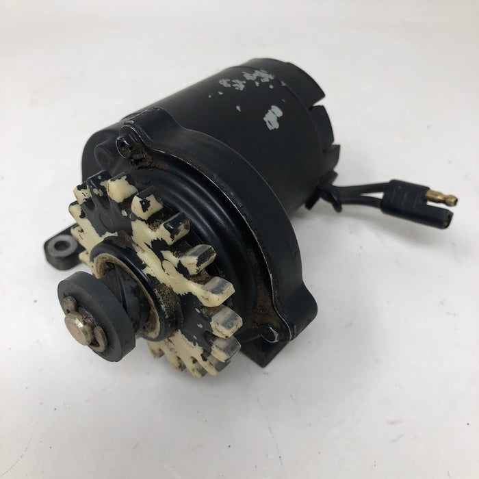 695550 Briggs & Stratton OEM 19-Tooth Electric Starter