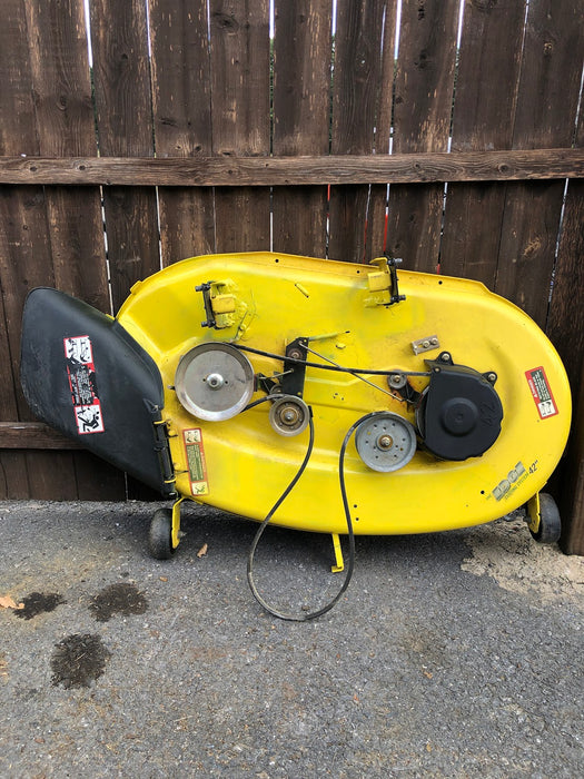 AUC16767 John Deere 42" Riding Mower Deck