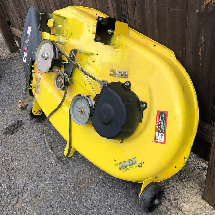 AUC16767 John Deere 42" Riding Mower Deck