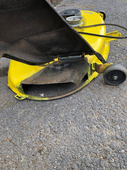 AUC16767 John Deere 42" Riding Mower Deck