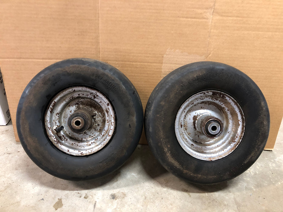1734013 Wheel and Tire from Simplicity Zero Turn