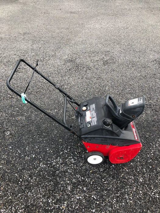 Yard Machines 31D-140-352 Single Stage 21'' Snow Blower