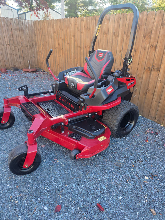 77288 Toro Z-Master 2000 60" Zero Turn Riding Mower w/ 28hp Briggs & Stratton V-Twin Engine (Used)