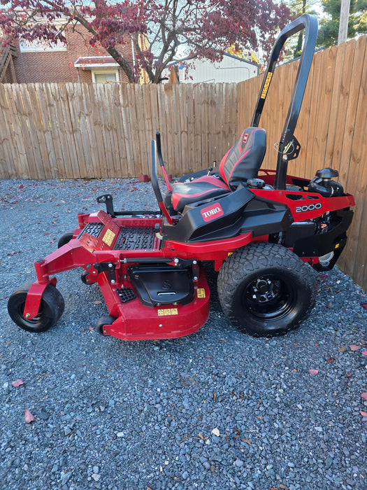 77288 Toro Z-Master 2000 60" Zero Turn Riding Mower w/ 28hp Briggs & Stratton V-Twin Engine (Used)