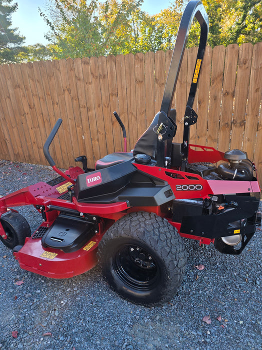 77288 Toro Z-Master 2000 60" Zero Turn Riding Mower w/ 28hp Briggs & Stratton V-Twin Engine (Used)