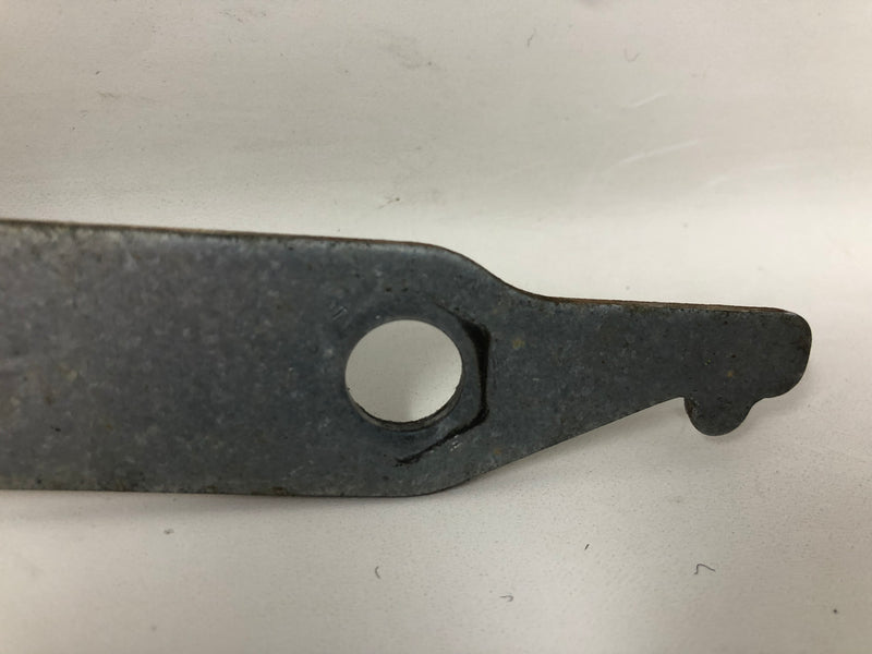 112-5816 Toro Lock Out Bracket