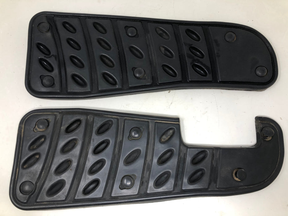 735-0656 Troy-Bilt RH & LH Foot Pads