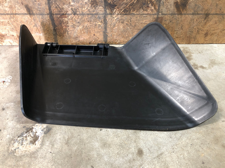 601806 Hustler Discharge Chute for FasTrak SD, Trimstar