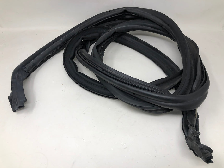 2010 VW EOS 2.0 TSI Parts Lot