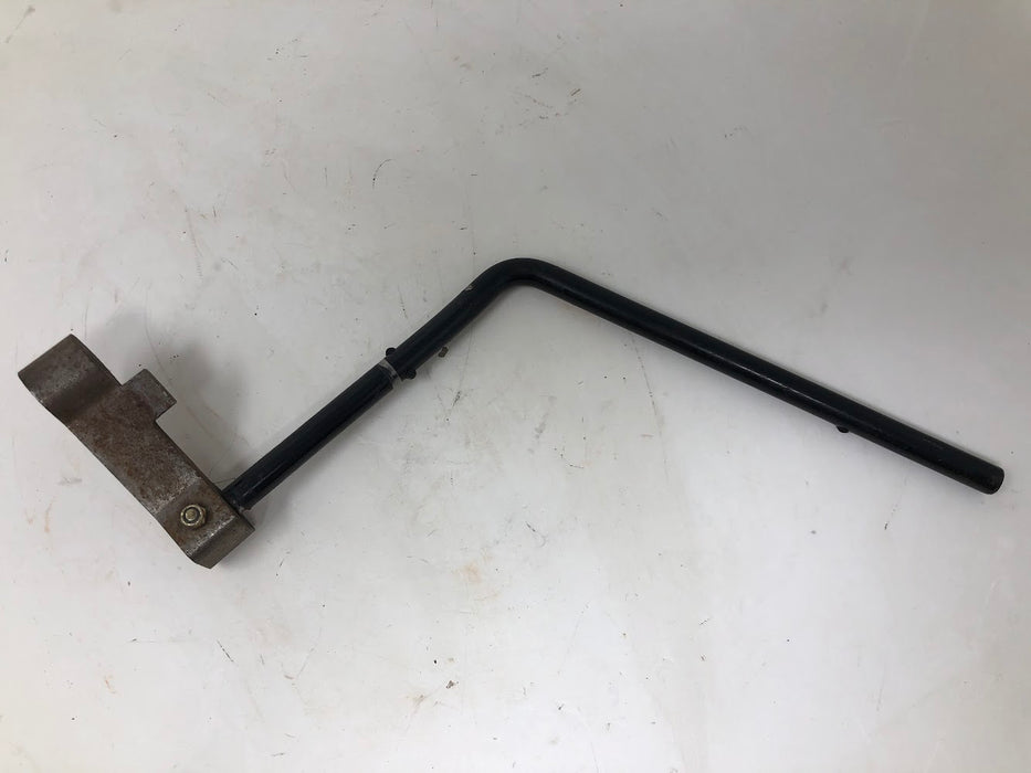 GX21041 John Deere PTO Shift Lever Assembly