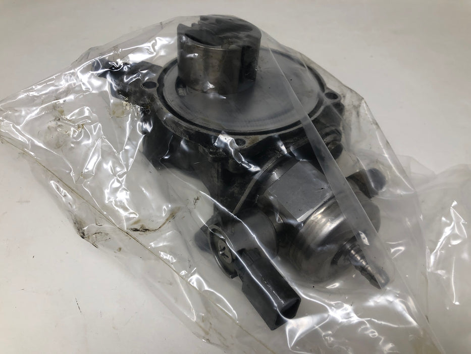 2010 VW EOS 2.0 TSI Parts Lot