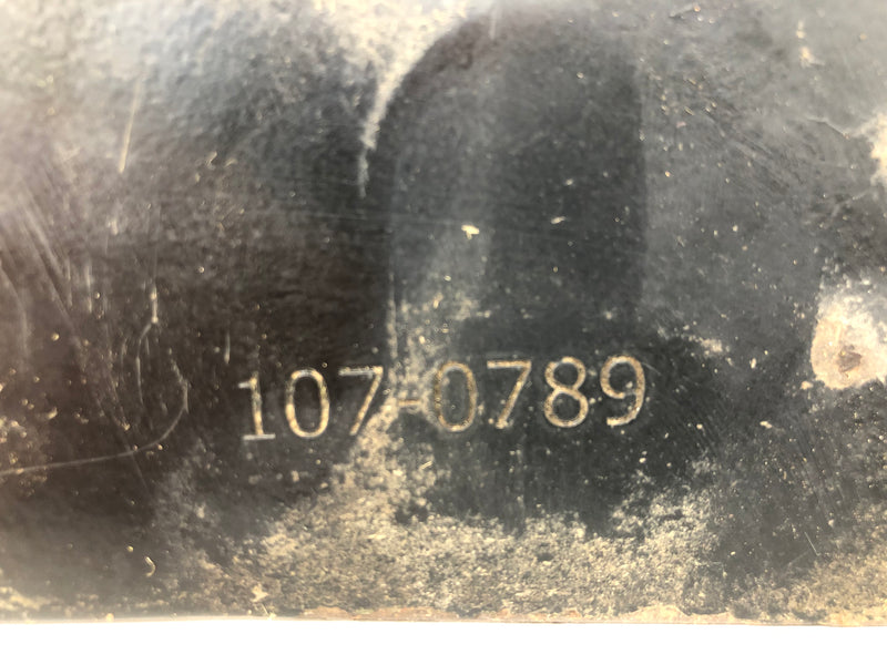 1070791 RH Toro HOC Plate
