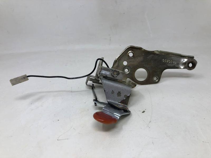 93080100 Briggs & Stratton Control Bracket