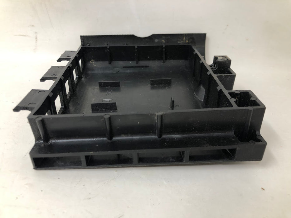 281340 Briggs & Stratton Air Cleaner Cover + Base