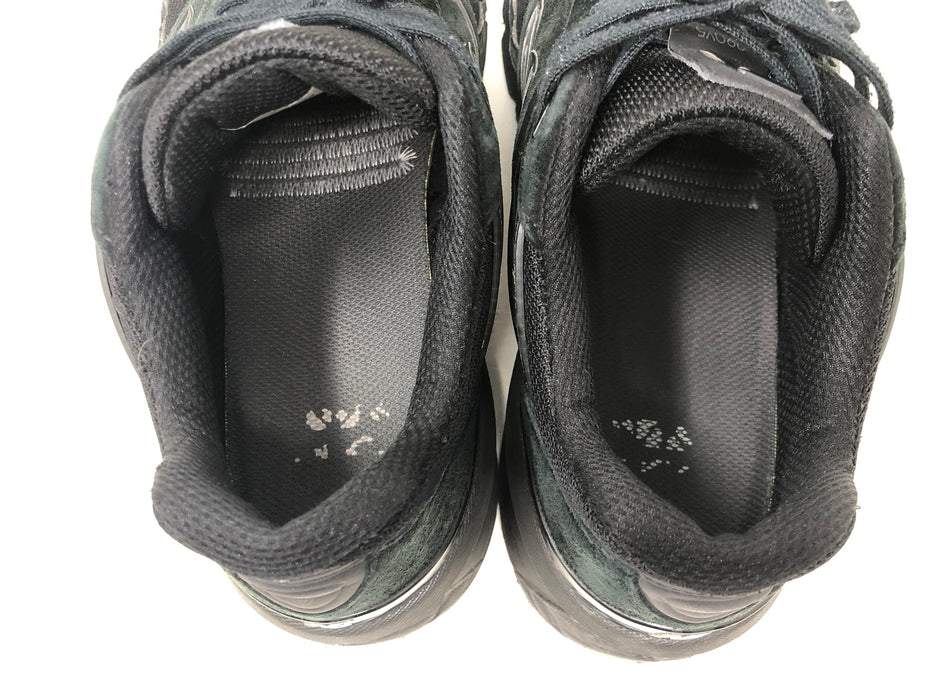 990V5 New Balance Triple Black Running Shoes - Size 10