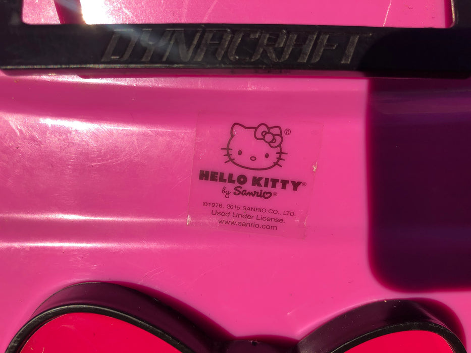 8802-73 Hello Kitty 6V Sports Car
