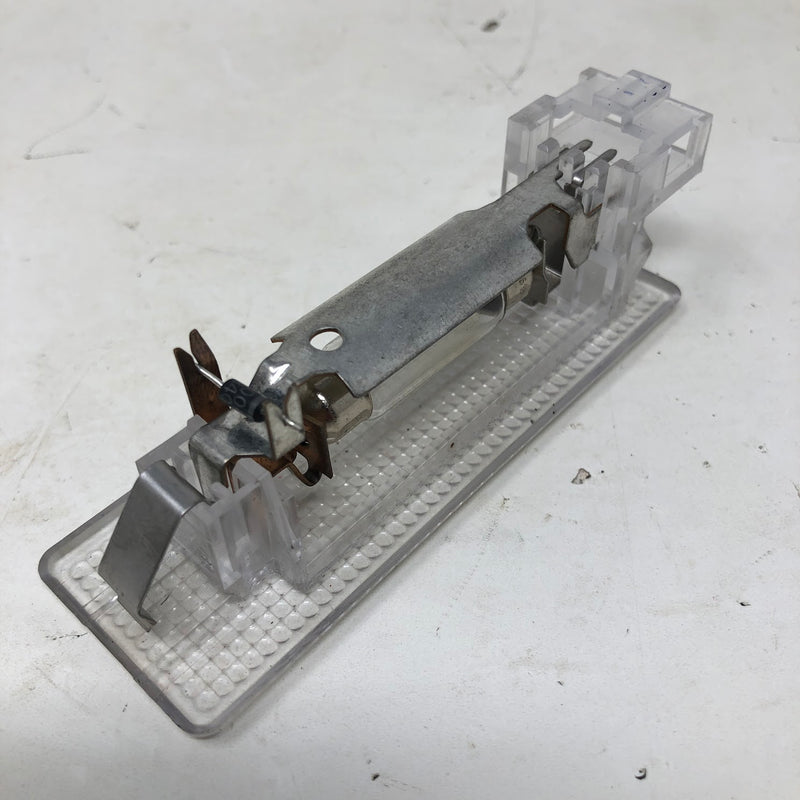 7L6 947 101 VW Trunk Light