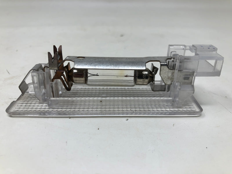 7L6 947 101 VW Trunk Light