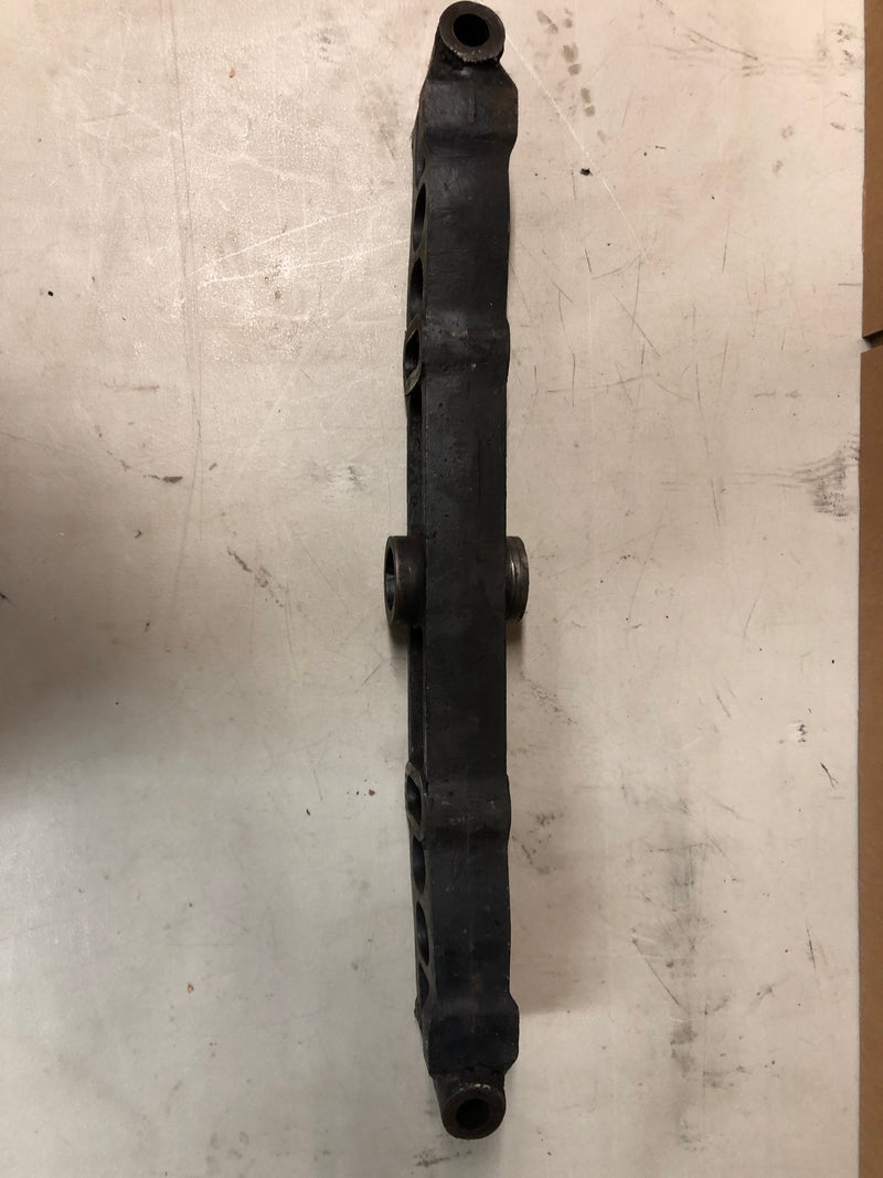 719-0525C Cub Cadet Front Pivot Axle from Cub Cadet LT 1022 46" Tractor