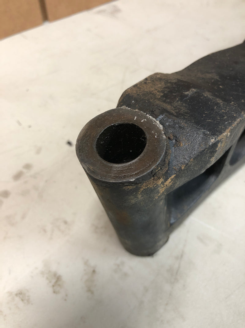 719-0525C Cub Cadet Front Pivot Axle from Cub Cadet LT 1022 46" Tractor