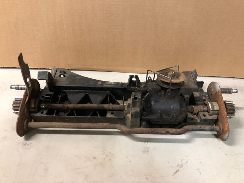918-048816 Troy Bilt Transmission Assembly & Lower Tray