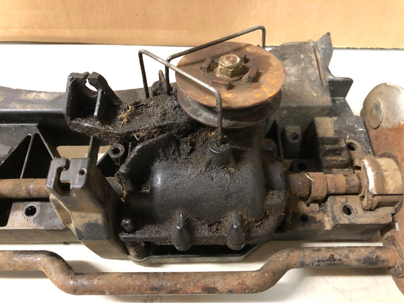 918-048816 Troy Bilt Transmission Assembly & Lower Tray