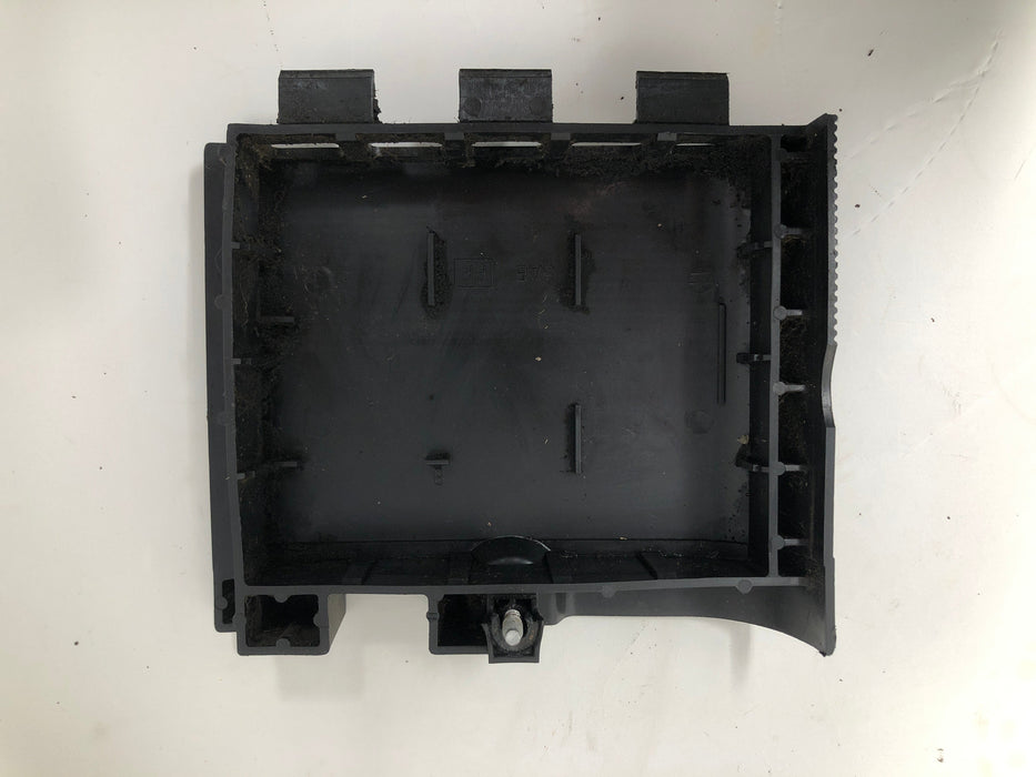 593580 Briggs & Stratton Air Cleaner Base and Cover