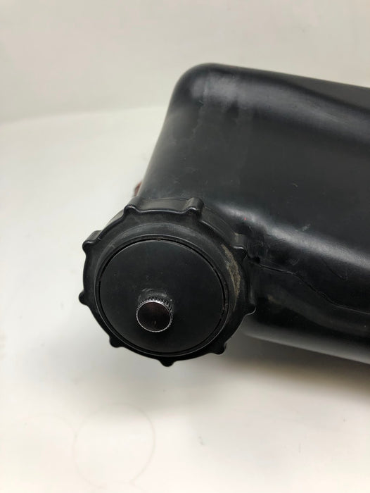 7051905 Snapper Gas Tank & Mount