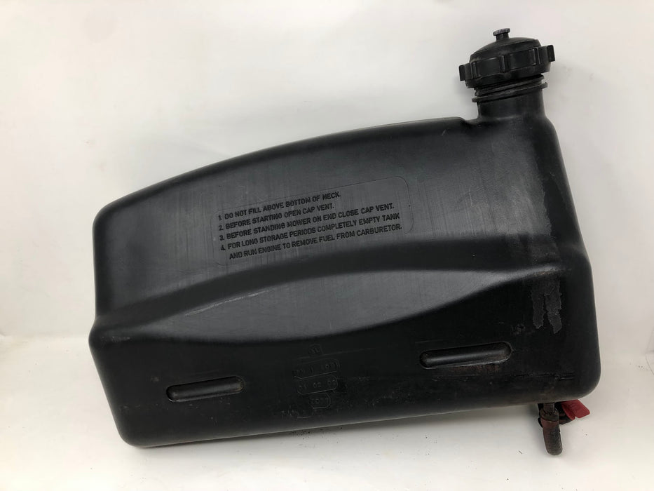 7051905 Snapper Gas Tank & Mount