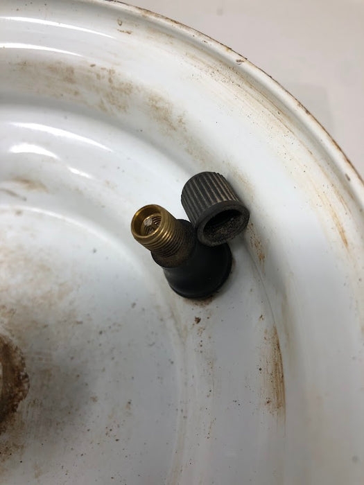 107-3043 Toro Rim.