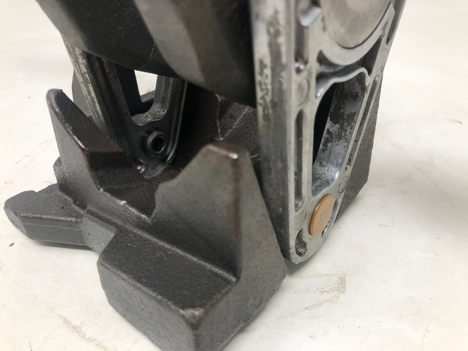 697127 Briggs & Stratton Crankshaft + Counterweight