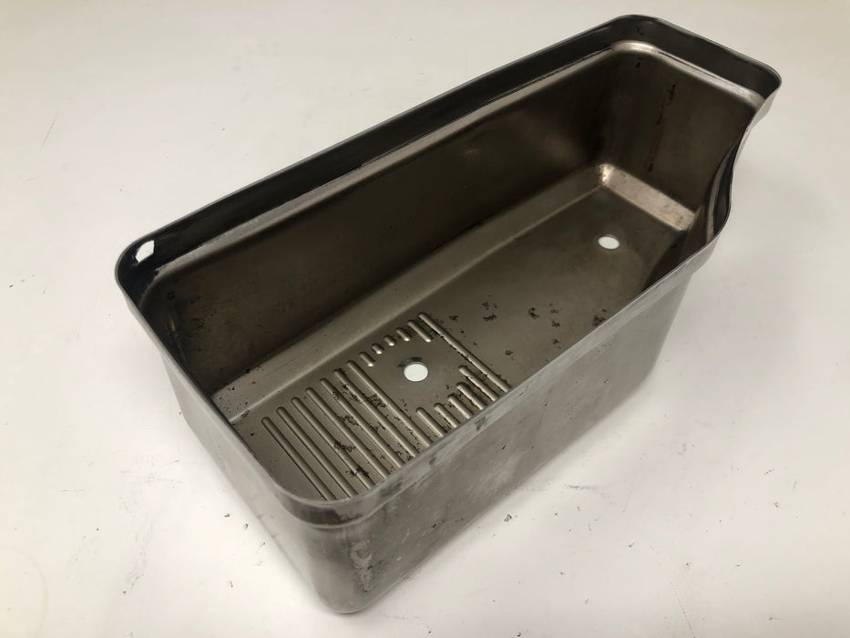 223700 Briggs & Stratton Air Cleaner Cover, Cartridge, + Knobs