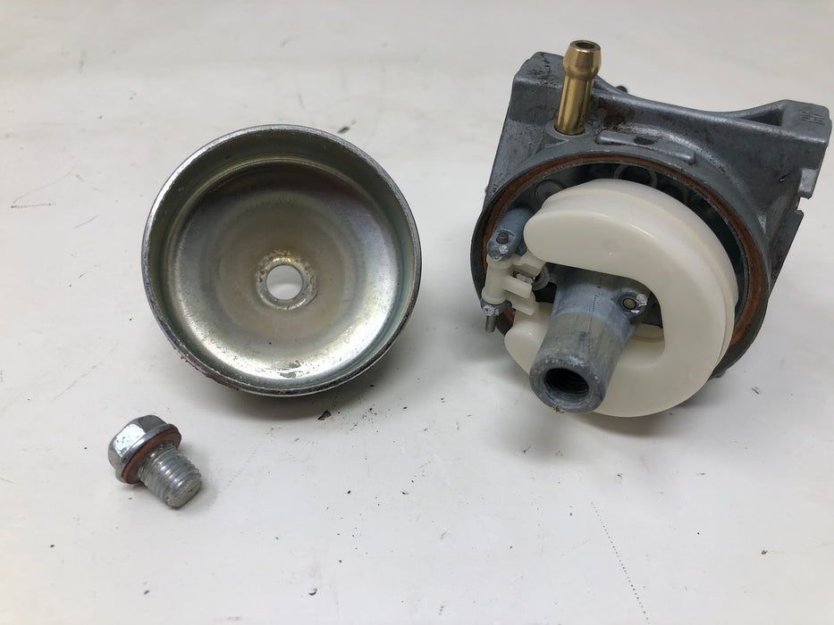 16100-Z0L-853 Honda OEM Carburetor Assembly