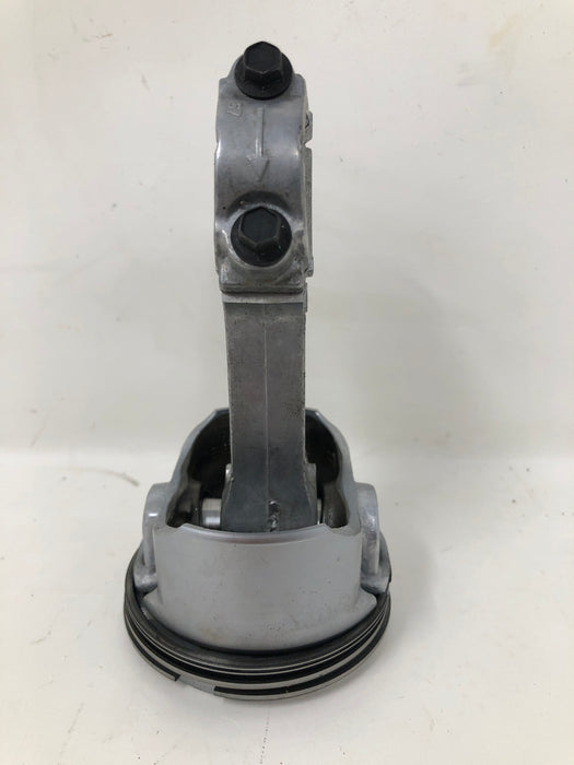 499424 Briggs & Stratton Connecting Rod & Piston Assembly