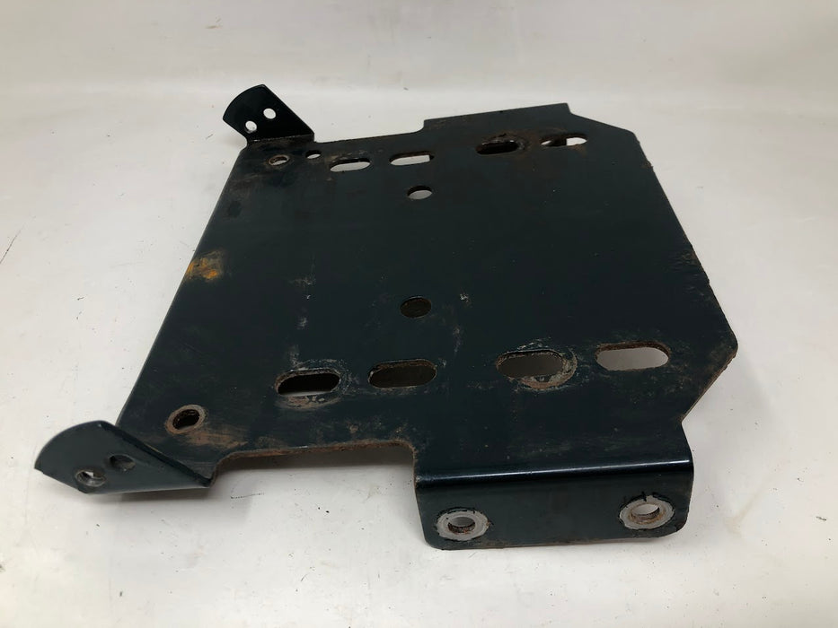 1501062E549 Craftsman Engine Plate