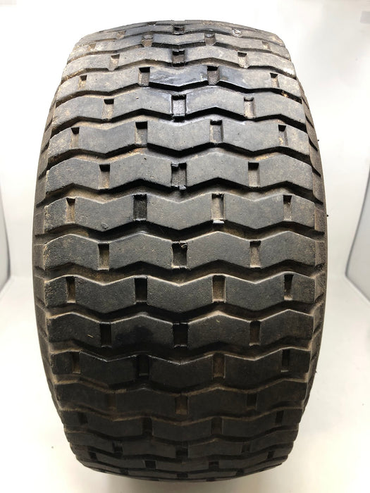 GY20637 John Deere Rear Wheel & Tire Assembly 20X8
