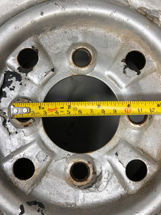 3916 Wheel & Tire Assembly 18X10.5.