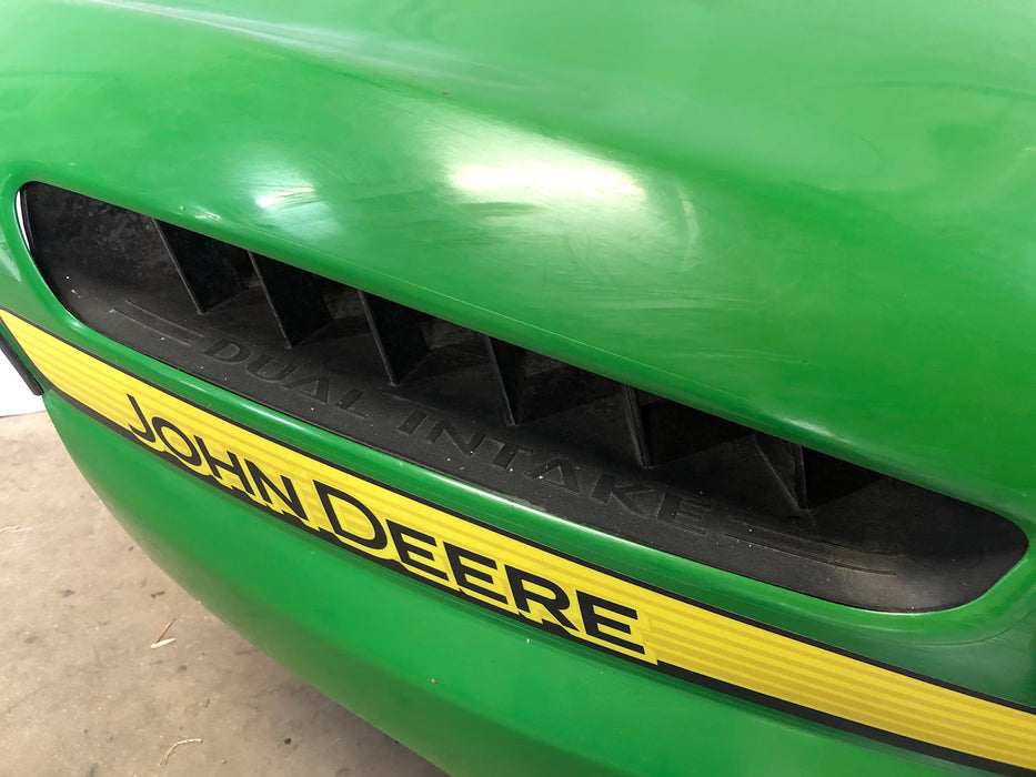 GX21809 John Deere LA115 Tractor Hood