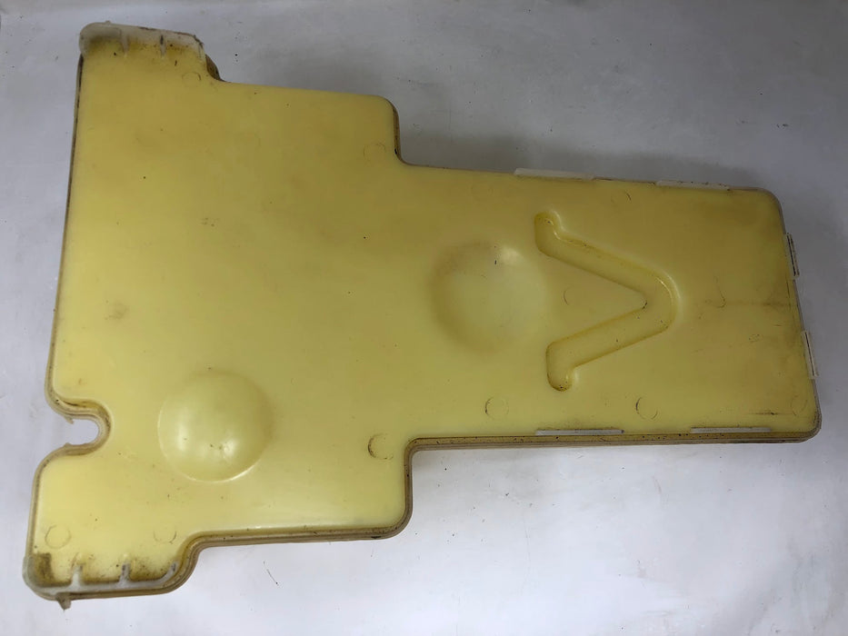 GY21041 John Deere Fuel Tank