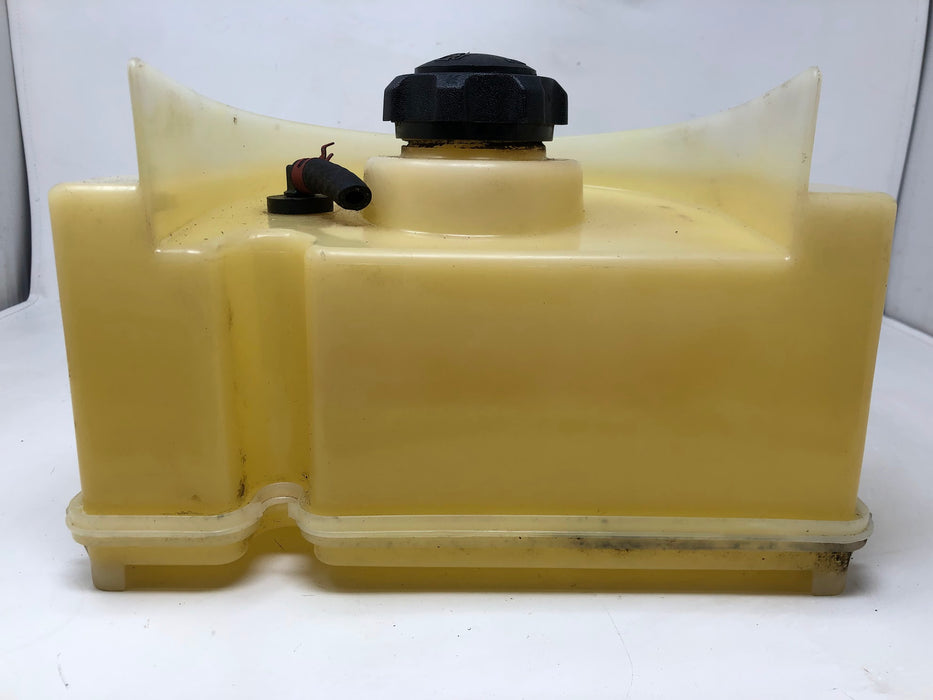 GY21041 John Deere Fuel Tank