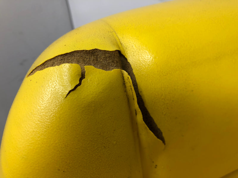 AUC13381 John Deere Seat