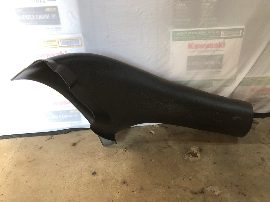 532405455 Husqvarna Bagger Pipe / Chute
