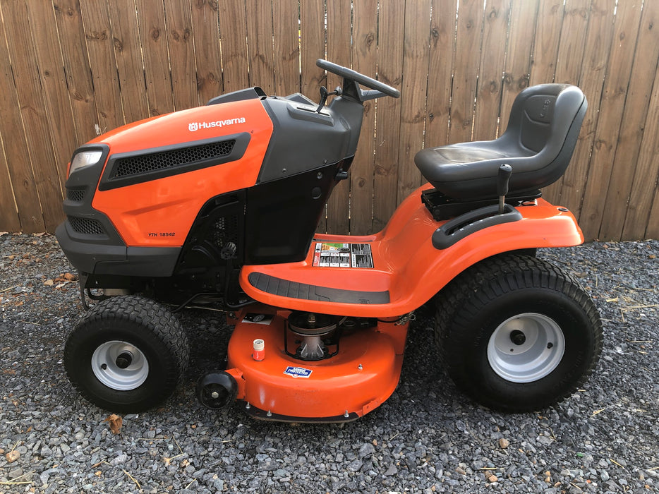 YTH18542 Husqvarna 42" Residential Riding Mower (Used)