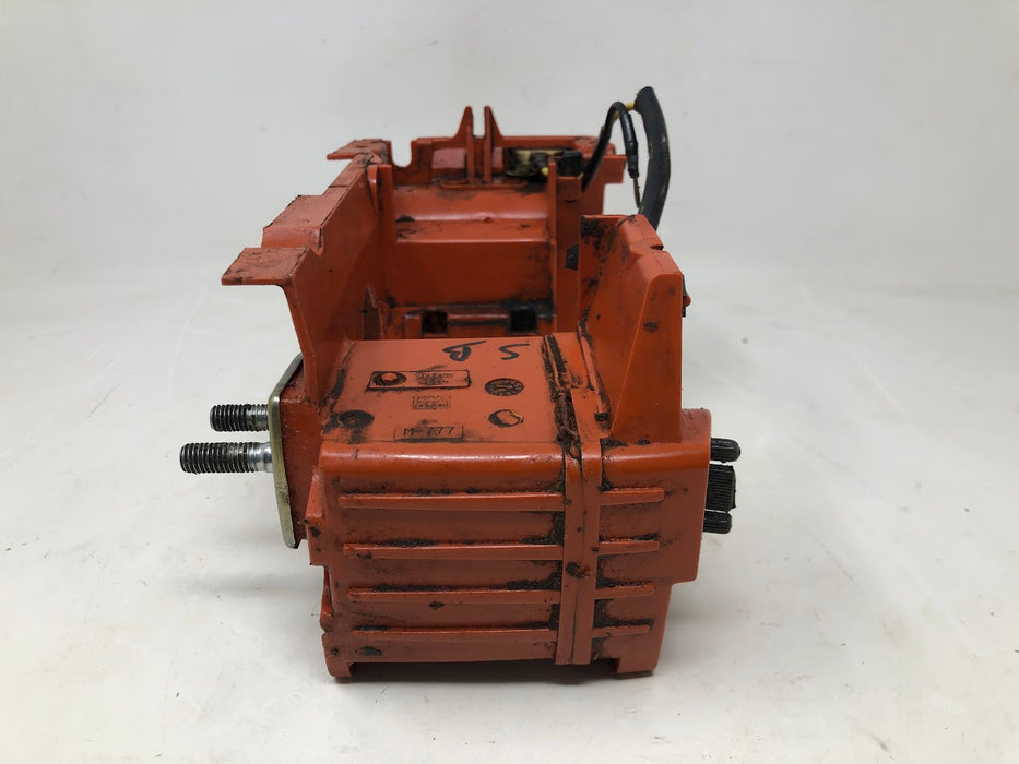 530052450 Husqvarna Crankcase Tank Assembly